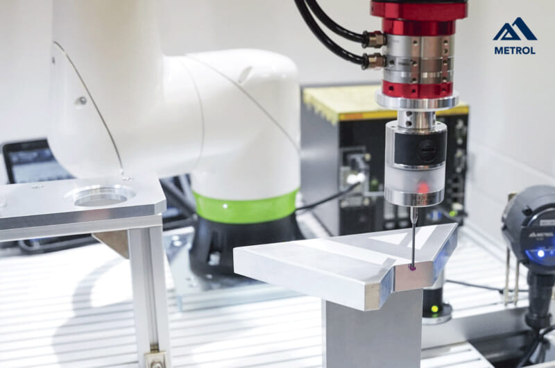 Utilize Touch Probes with Robot Hand Exchange, Automate Workpiece Positioning and Measurement
