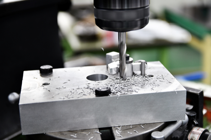 Milling Basics: Material Properties, Cutting Tools, and Key Points When Outsourcing Work